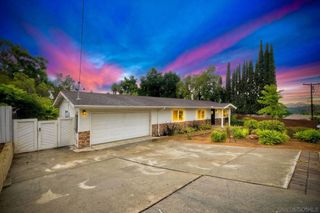1572 Tibidabo Drive, Escondido, CA 92027