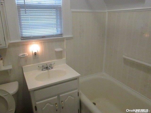 239 Jacob Street, Elmont, NY 11003