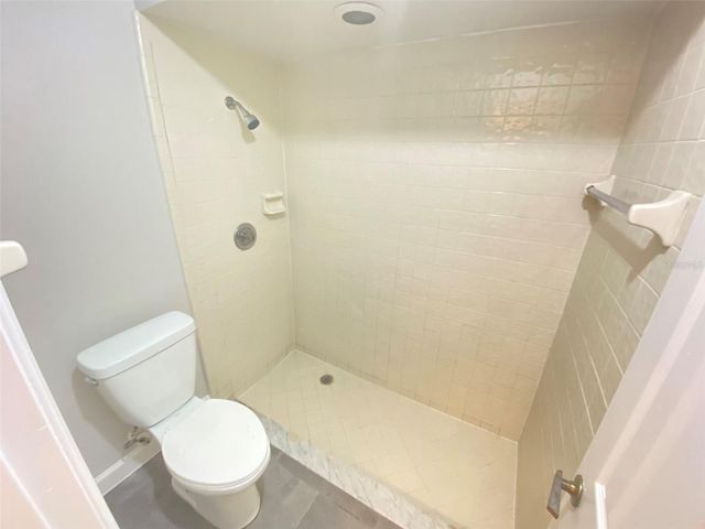 208 EGRET COURT, Altamonte Springs, FL 32701