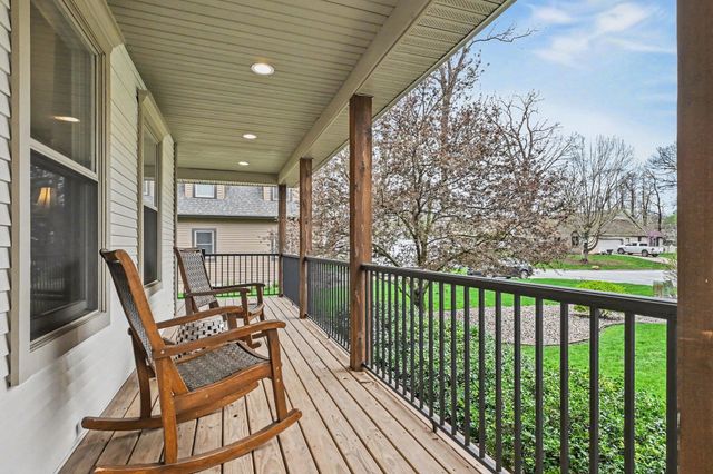 21758 E Sandy Hill Lane, South Bend, IN 46628