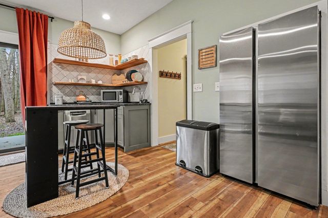 21758 E Sandy Hill Lane, South Bend, IN 46628