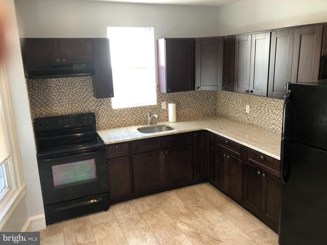 5304 SPRUCE ST, Philadelphia, PA 19139
