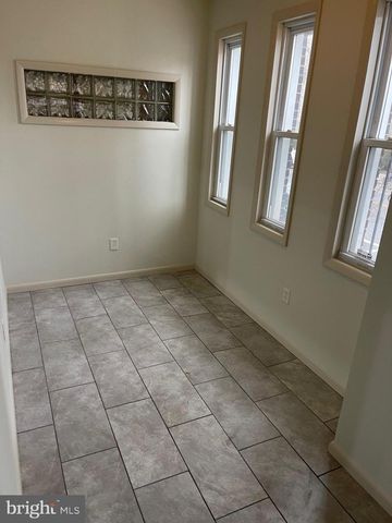 5304 SPRUCE ST, Philadelphia, PA 19139