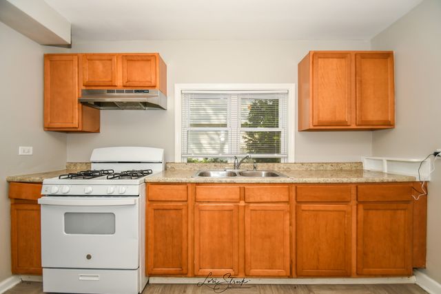 16935 Western Avenue, Hazel Crest, IL 60429