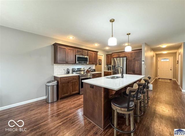 118 E Southglen Drive A, Terre Haute, IN 47802