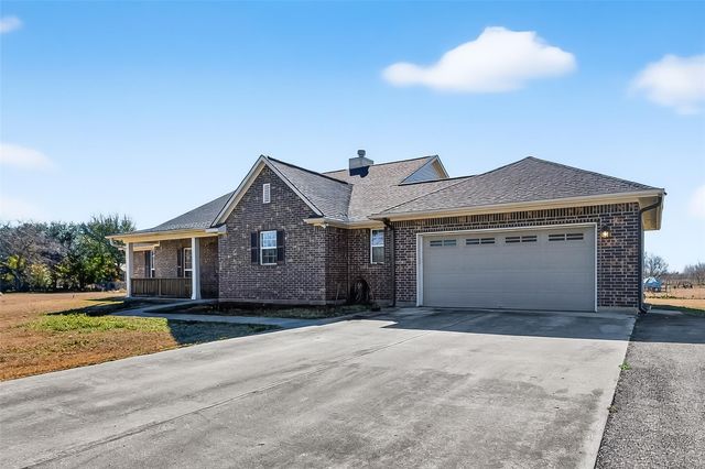 3418 Barbers Hill Road, Highlands, TX 77562