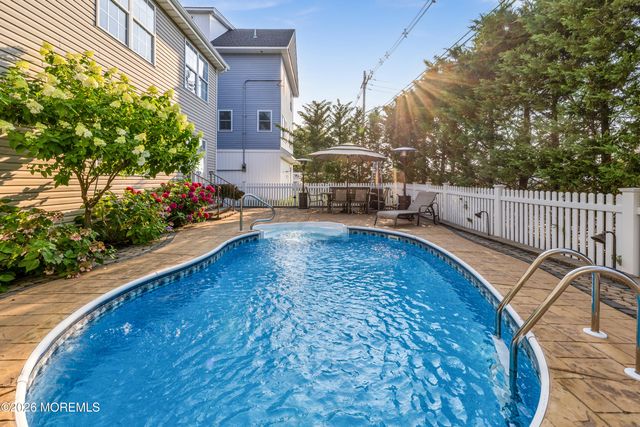 726 Bay Avenue, Brick, NJ 08724