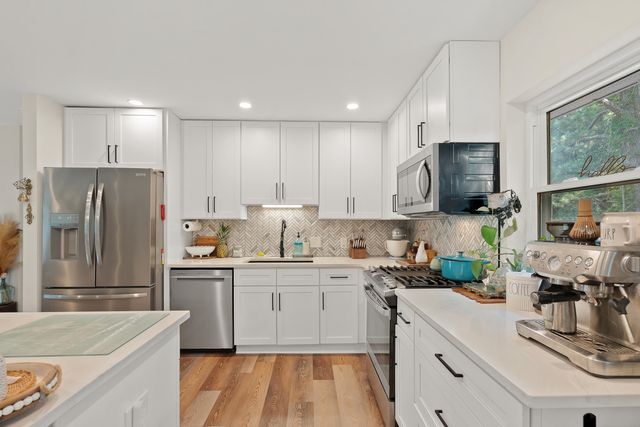 1470 Woodview Lane, Charleston, SC 29412
