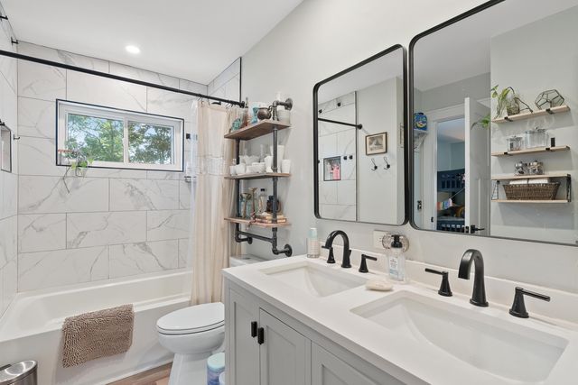 1470 Woodview Lane, Charleston, SC 29412