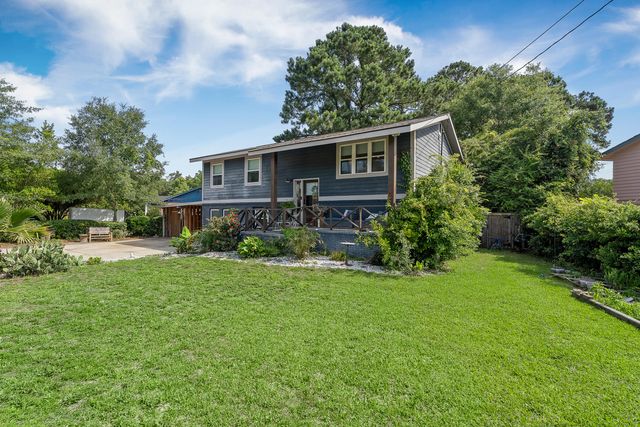 1470 Woodview Lane, Charleston, SC 29412