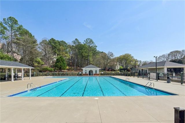 26 Hampton Lane, Cartersville, GA 30120