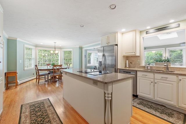 170 Jamestown Rd, Leominster, MA 01453