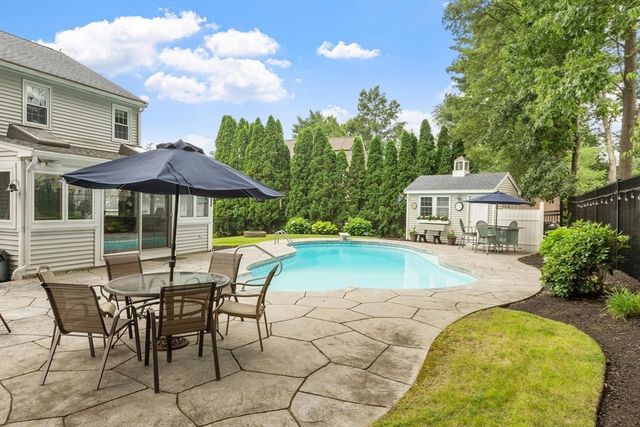 170 Jamestown Rd, Leominster, MA 01453
