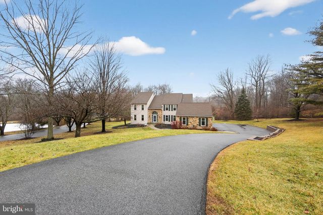 1533 GLENMONT LN, West Chester, PA 19380