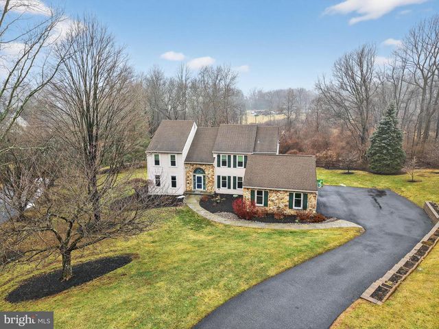 1533 GLENMONT LN, West Chester, PA 19380