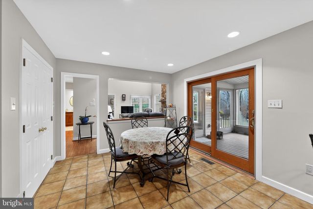 1533 GLENMONT LN, West Chester, PA 19380