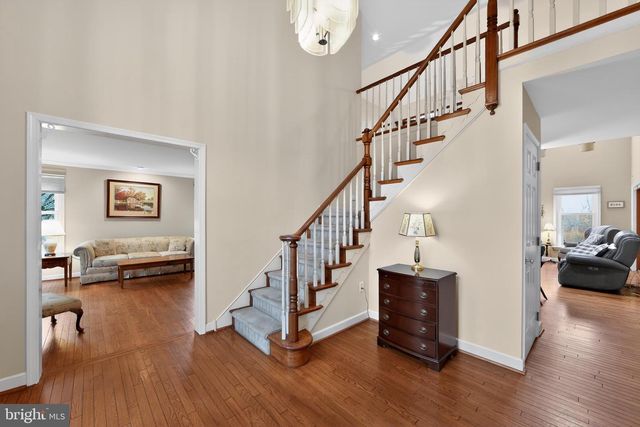 1533 GLENMONT LN, West Chester, PA 19380