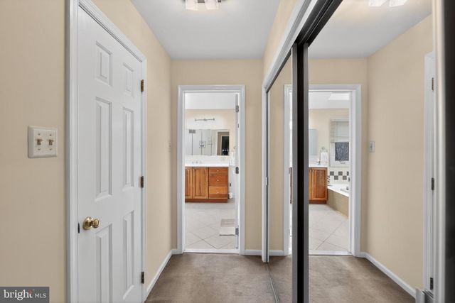 1533 GLENMONT LN, West Chester, PA 19380