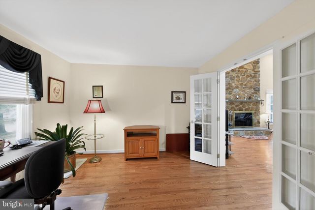 1533 GLENMONT LN, West Chester, PA 19380