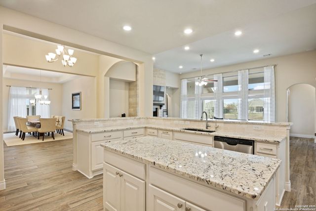 7938 CIBOLO VW, Boerne, TX 78015