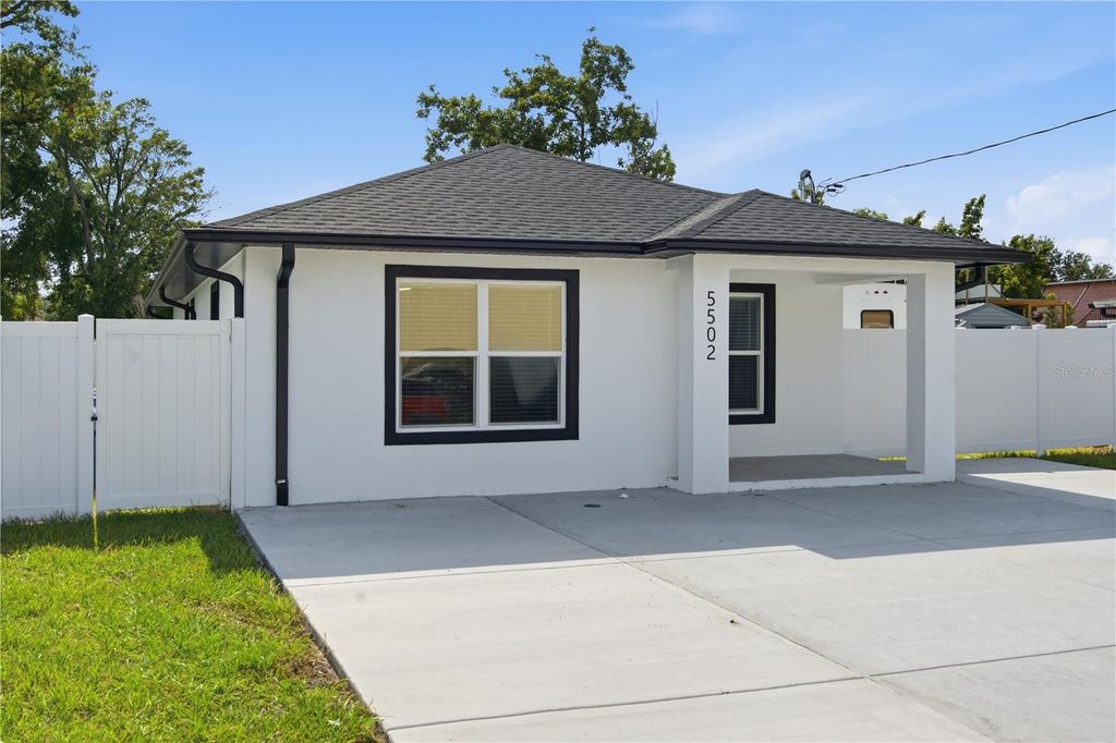 Image 2 of property listing at 5502 N HABANA AVENUE, Tampa, FL 33614