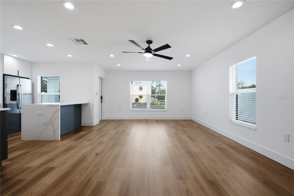Image 12 of property listing at 5502 N HABANA AVENUE, Tampa, FL 33614