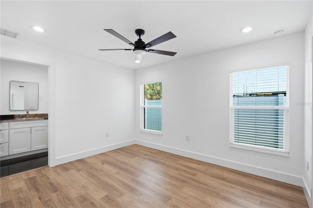 Image 24 of property listing at 5502 N HABANA AVENUE, Tampa, FL 33614