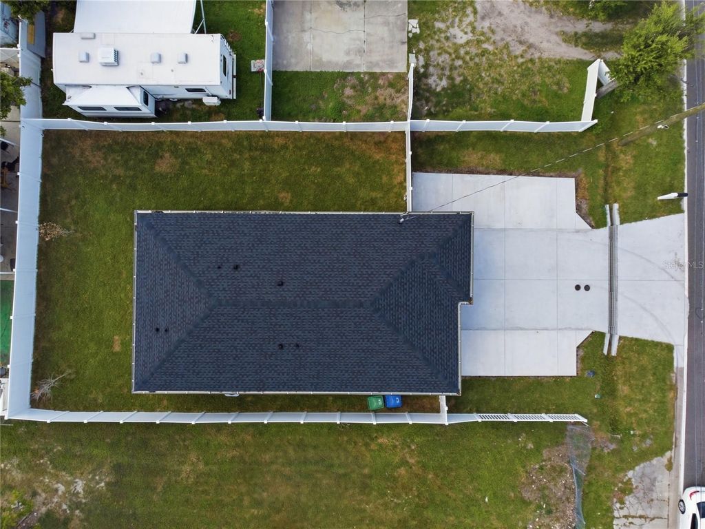 Image 33 of property listing at 5502 N HABANA AVENUE, Tampa, FL 33614