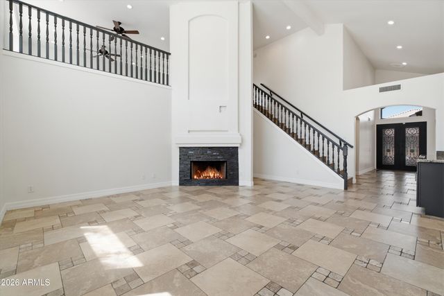 1331 W BECK Lane, Phoenix, AZ 85023
