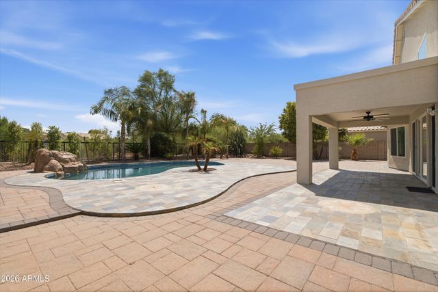 1331 W BECK Lane, Phoenix, AZ 85023