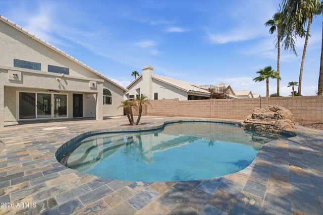 1331 W BECK Lane, Phoenix, AZ 85023