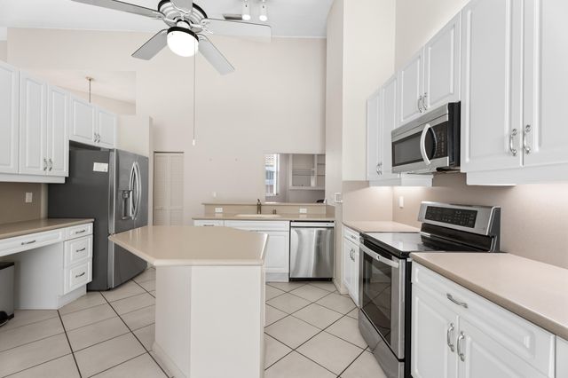 6938 Briarlake Circle, West Palm Beach, FL 33418