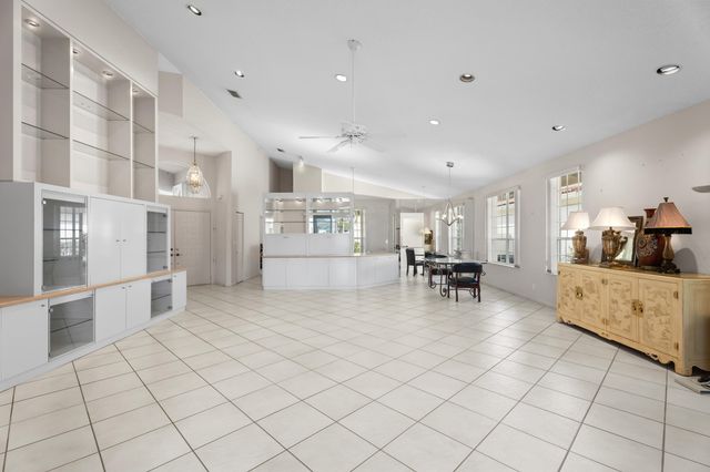 6938 Briarlake Circle, West Palm Beach, FL 33418