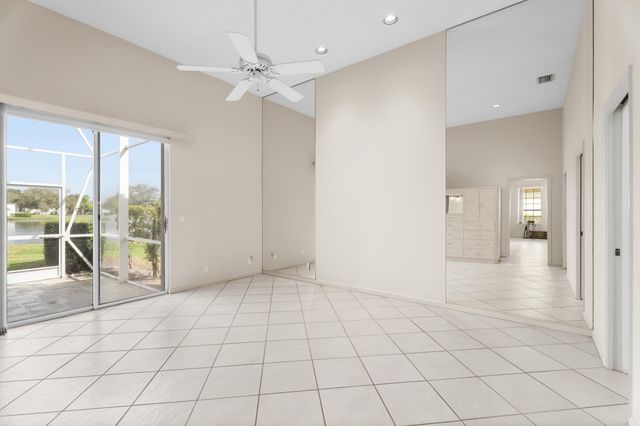 6938 Briarlake Circle, West Palm Beach, FL 33418