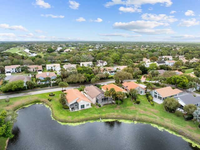 6938 Briarlake Circle, West Palm Beach, FL 33418