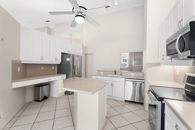 6938 Briarlake Circle, West Palm Beach, FL 33418