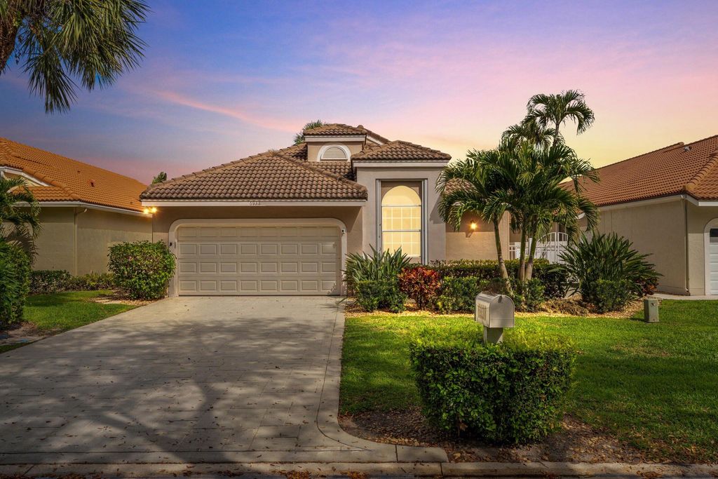 6938 Briarlake Circle, West Palm Beach, FL 33418