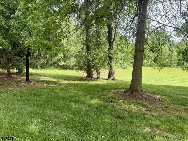 75 Amethyst Way, Franklin Twp., NJ 08823