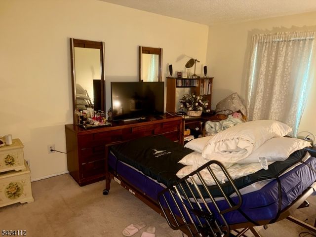 75 Amethyst Way, Franklin Twp., NJ 08823