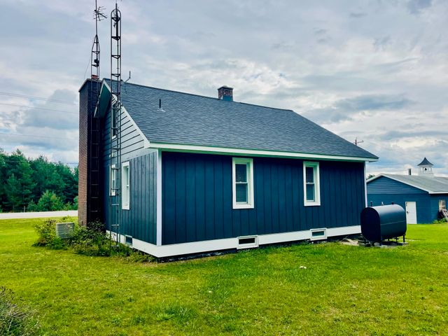 7848 S US-131, Mancelona Twp, MI 49659