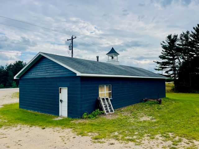 7848 S US-131, Mancelona Twp, MI 49659