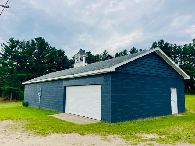 7848 S US-131, Mancelona Twp, MI 49659