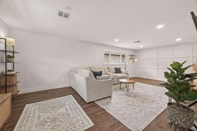 11322 Gaymoor Drive, Houston, TX 77035