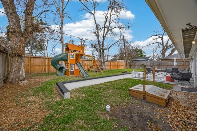 11322 Gaymoor Drive, Houston, TX 77035