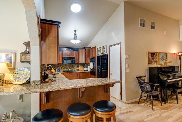 8698 Mountain Meadow Dr, Mountain Ranch, CA 95246