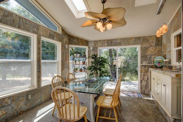 8698 Mountain Meadow Dr, Mountain Ranch, CA 95246