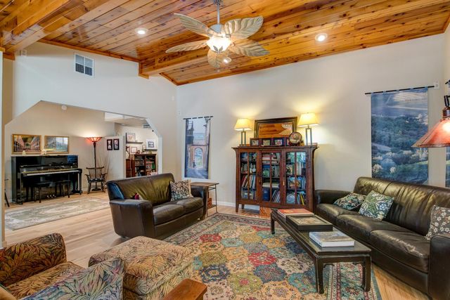 8698 Mountain Meadow Dr, Mountain Ranch, CA 95246