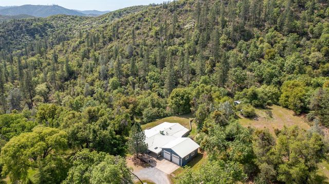 8698 Mountain Meadow Dr, Mountain Ranch, CA 95246