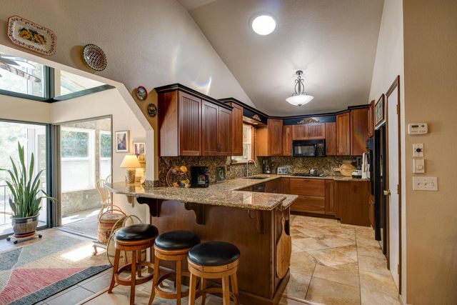 8698 Mountain Meadow Dr, Mountain Ranch, CA 95246