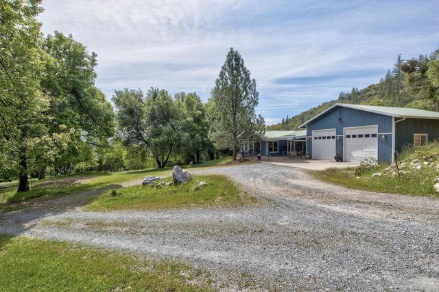 8698 Mountain Meadow Dr, Mountain Ranch, CA 95246